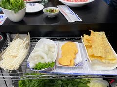 -楼外楼大刀肉传统火锅居(幸福街店)