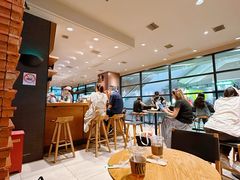 -星巴克(上海虹桥新天地二店)