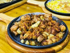 -老东镇啤酒屋海鲜加工·蒸汽海鲜·海鲜烧烤(台东店)