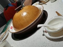 -三人行骨头王火锅(长寿店)