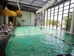 -上海滴水湖皇冠假日酒店