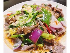 -乾坤饭店