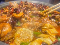 -徐记小怪兽肉蟹煲(中央大街店)