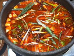 -黔有有贵州酸汤夺夺粉火锅(五味十字店)