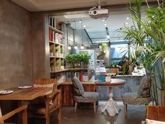 大堂-HIGH FIVE哈福手工汉堡(桂林路店)