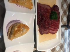 -新大咀港式茶餐厅(宝山万达店)