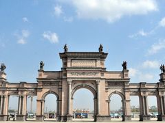 景区大门-泰安地下龙宫景区