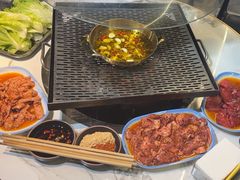 -胡四哥特色火盆烧烤(一分店)