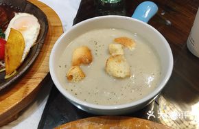 Chicken Silk Creamy Chanterelle Soup