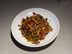 紫苏酸笋炒牛腱-桂小厨广西菜(航洋店)
