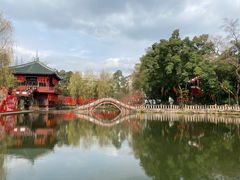 -房湖公园