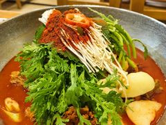 -喇喇排骨火锅·传统韩式脊骨汤(望京西园总店)