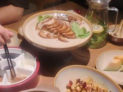 -青年公社烤鸭(熙悦天街店)