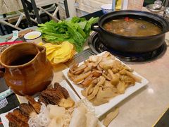 -蘑统田下·野生菌火锅