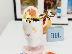 -三佰瑞冻酸奶(凯德MALL店)