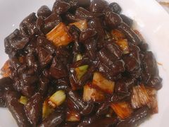 葱炒红蘑-南山鲜虾面·活鲜小馆·海味大连菜(南山总店)