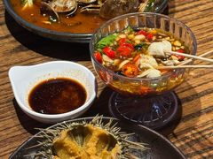 海胆刺身-蚝堡海鲜·威海菜·海肠捞饭·烧烤·亚洲吃蚝公司(幸福门店)