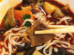 云林陈坛酸菜牛肉面-贯一台湾牛肉面(八一七中路店)