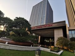 -上海宝华万豪酒店