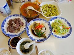 -鲸育宝宝月嫂(徐汇店)