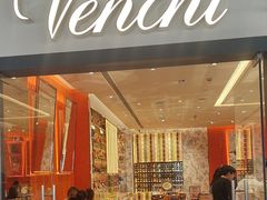 -VENCHI 闻绮(上海佛罗伦萨小镇店)