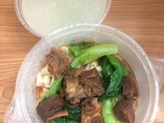秘制牛腩汤河粉-银记肠粉店(赤岗店)