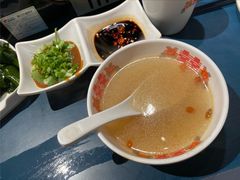 -邹开喜·小海鲜醉鸡煲·潮汕鲜切牛肉店(襄阳北路店)