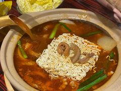 -沙胆彪炭炉牛杂煲(上海日月光广场店)