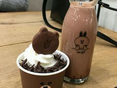 -LINE FRIENDS Garosu-gil Flagship Store