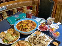 -伊带伊路新疆美食府(呼家楼店)
