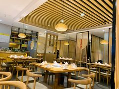 大堂-守柴炉烤鸭(科华中路王府井店)