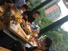 -瓜西西重庆火锅(花溪店)