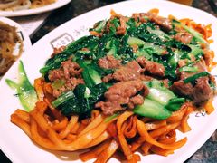 湿炒牛河-八合里潮汕鲜牛肉火锅(惠州华贸店)