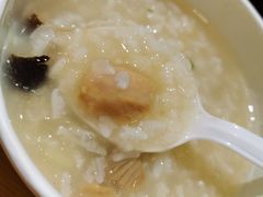 -肯德基(西影路店)