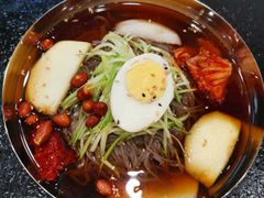 -臻牛烤肉
