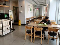 大堂-老乡鸡(肥东文一名都店)