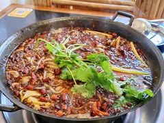 -鸿顺老铁锅美蛙鱼府(解放碑店)