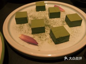 开在龙华汇B2的杭邦餐厅，吃了两次，感觉都挺不错～～
