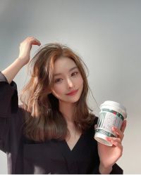 -东方美妍小鹏造型