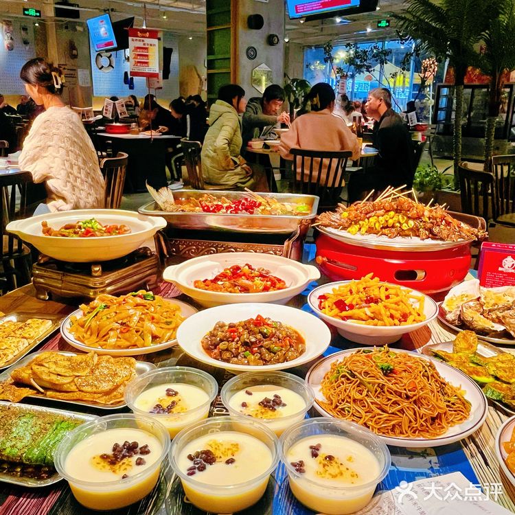 湘🌶️味烧烤届的天花板🔥没人会拒绝的烤蚂蚱🦗