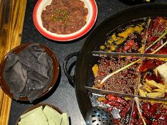 -利姐牧牛匠老火锅(兰花店)