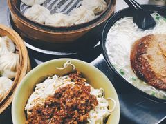 -老上海食惠裡小籠包生煎包