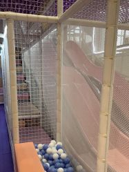 -奈尔宝·儿童乐园·亲子餐厅(华采天地店)