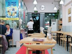 大堂-王胖子驴肉火烧(东四旗舰店)
