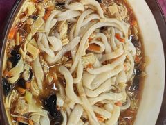 -东北四季饺子王(华山路店)