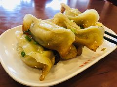 -小姜锅贴(凤凰街店)