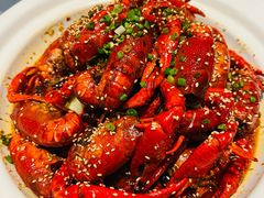 -肥肥虾庄·金牌油焖大虾(杨园滨江时代walk店)