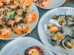 -四川小胡子海鲜(丁村万人海鲜广场店)