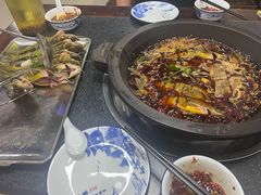 -秦巴石锅鱼