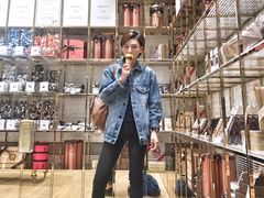 -VENCHI 闻绮(北京国贸商城店)